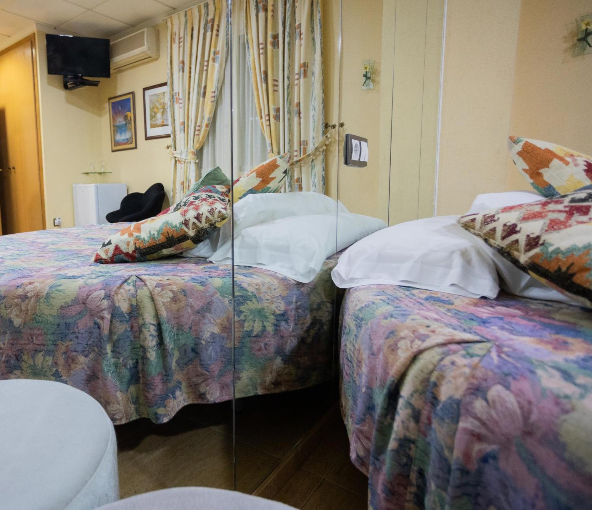 Hotel Beatriz Burriana Eksteriør billede